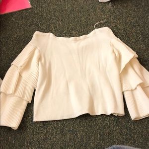 Off the shoulder sweater white ruffled sleeves